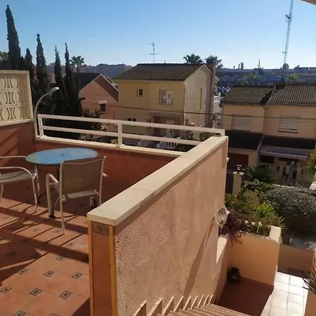 Casa Paula Aroa *